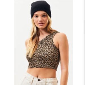 NWT pacsun one shoulder leopard shirt